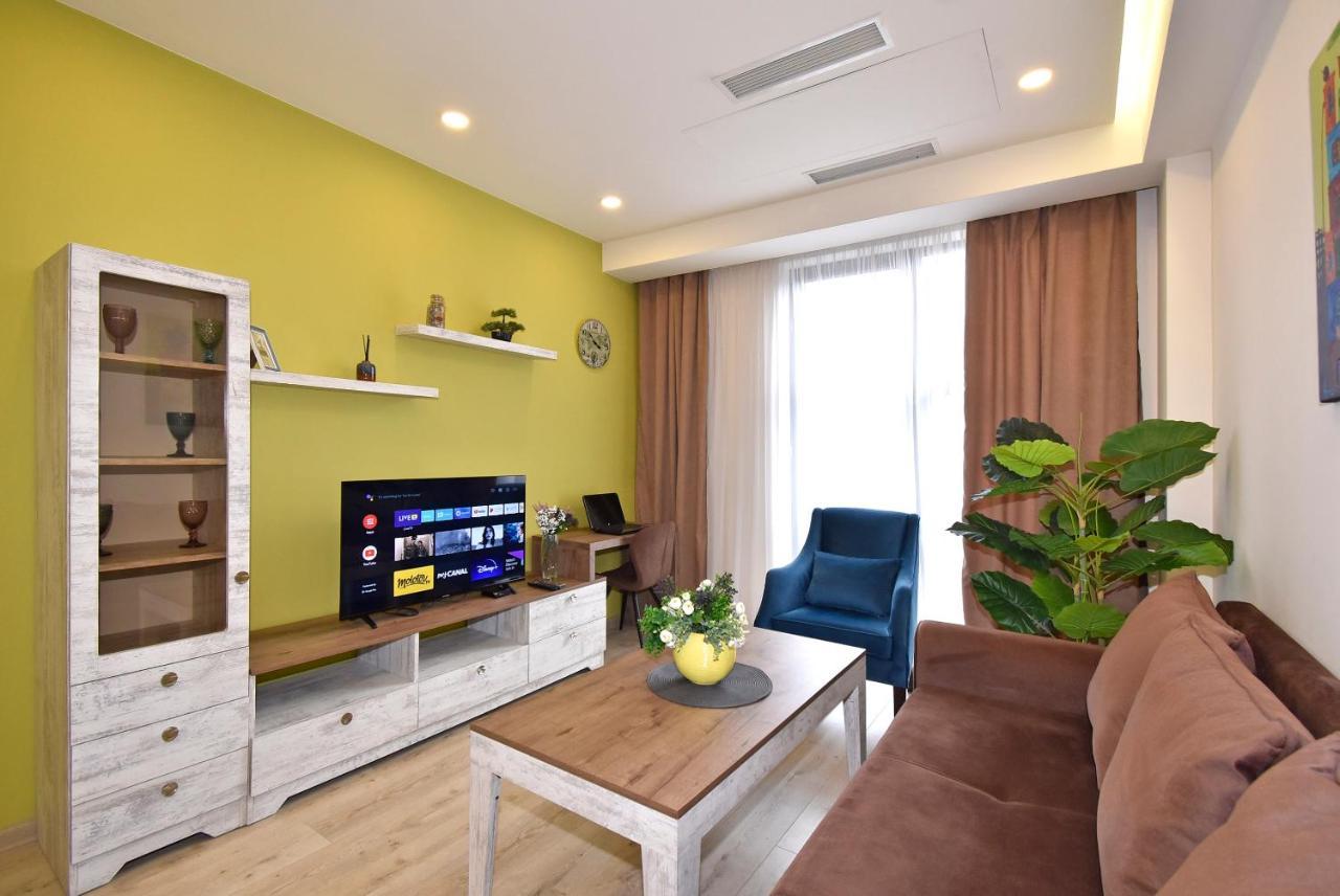 Home4You Apartments On Koghbatsi Erivan Exterior foto