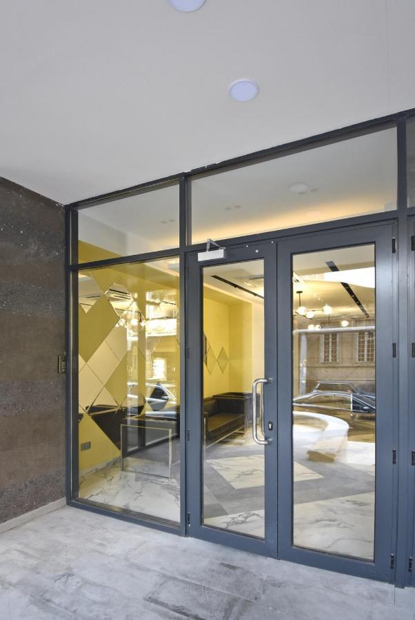 Home4You Apartments On Koghbatsi Erivan Exterior foto